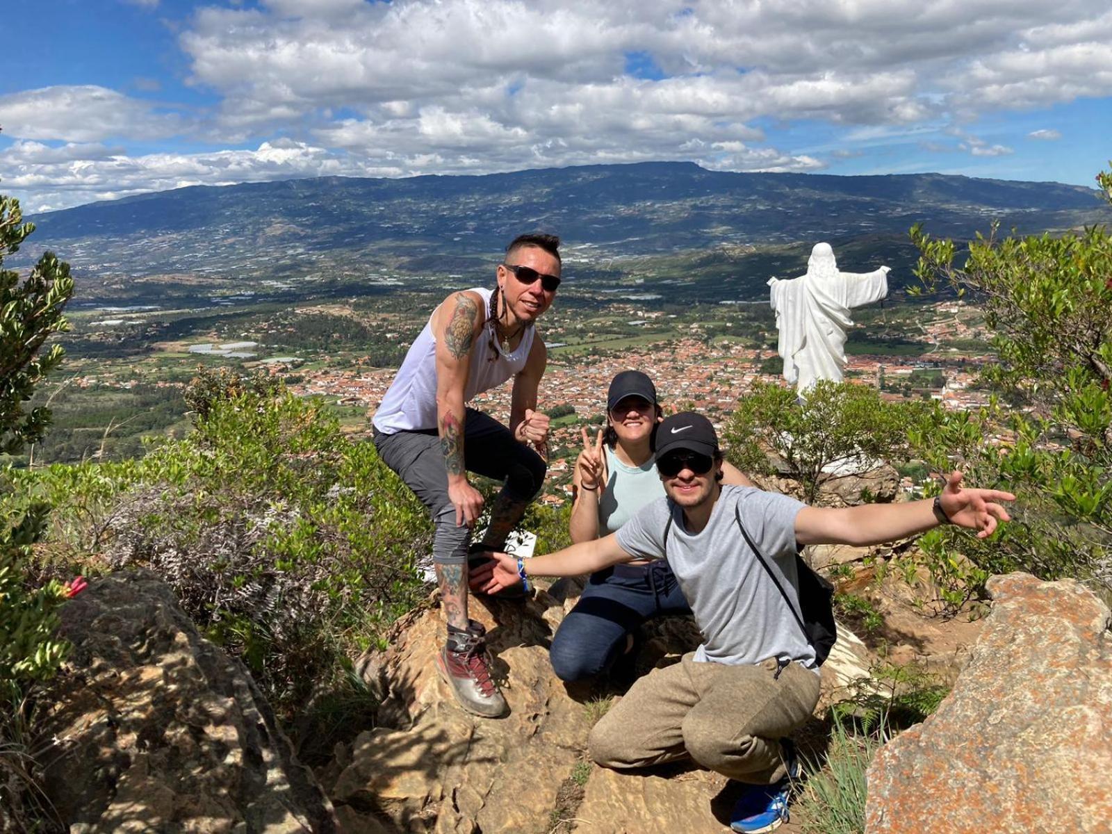 Hola! Veci Hotel Villa de Leyva Bagian luar foto